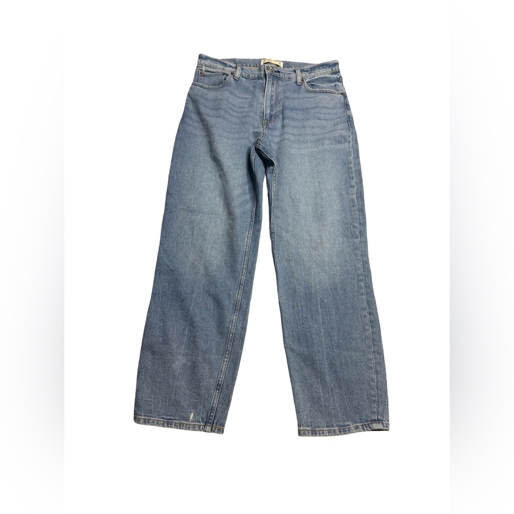 ✨👖 Abercrombie‎ & Fitch Mom High Rise Straight Jeans Size 29 / 8 👖✨